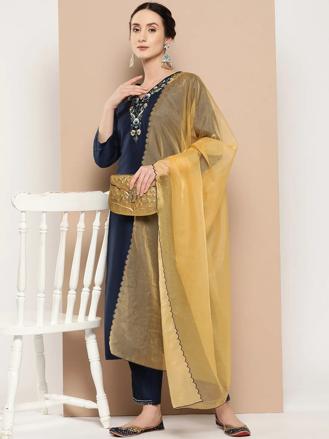 Chikankari Kurta Dupatta Set