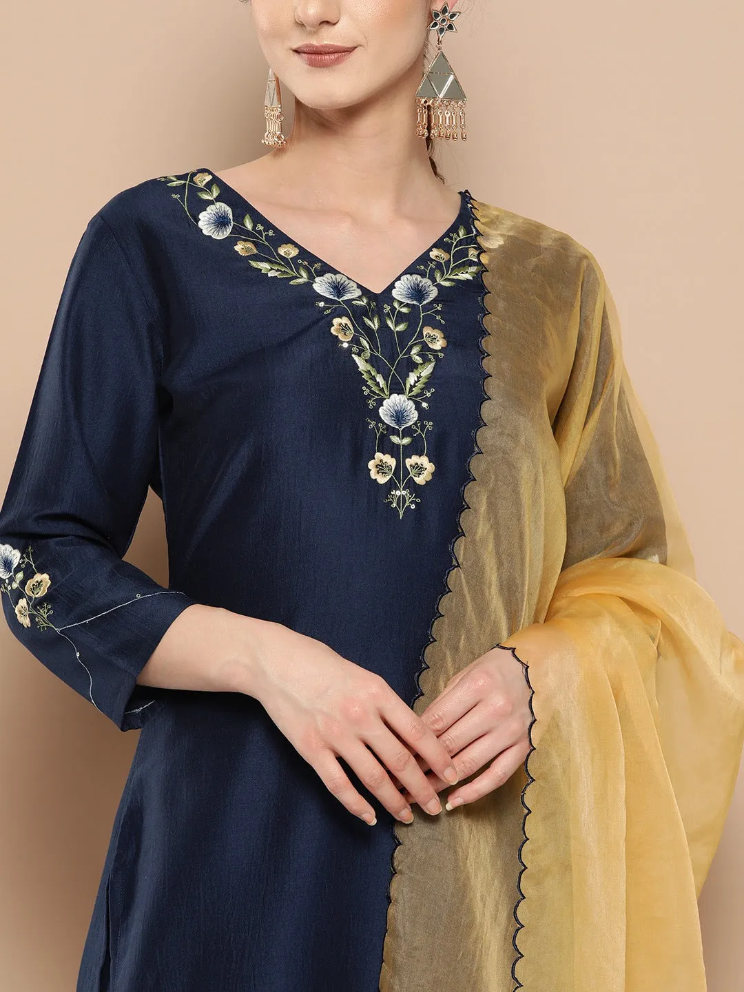 Chikankari Kurta Dupatta Set