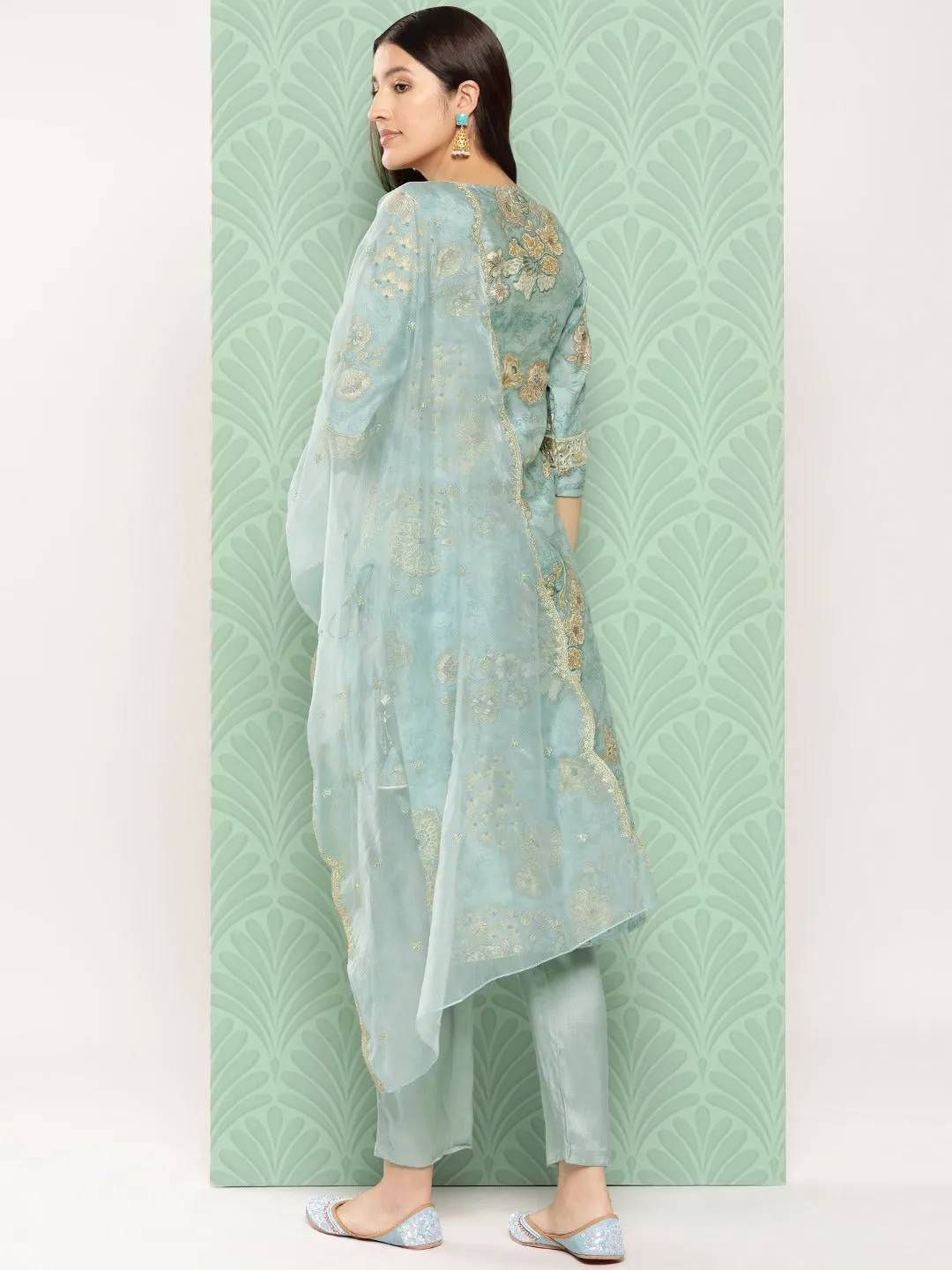 Floral Printed Regular Chanderi Silk Kurta With Trousers & Dupatta