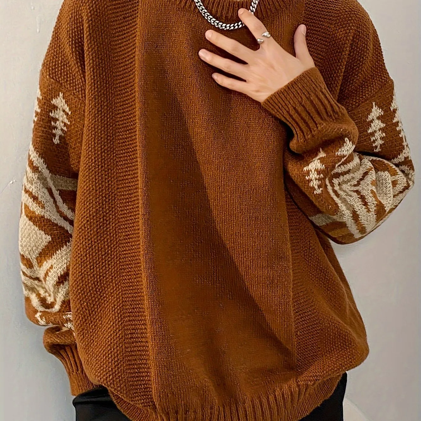 Mens Fashionable Geometric Print Knitted Sweater - Loose Fit, Breathable, and Lightweight for Casual Outdoor Wear - K-pop Inspired Style