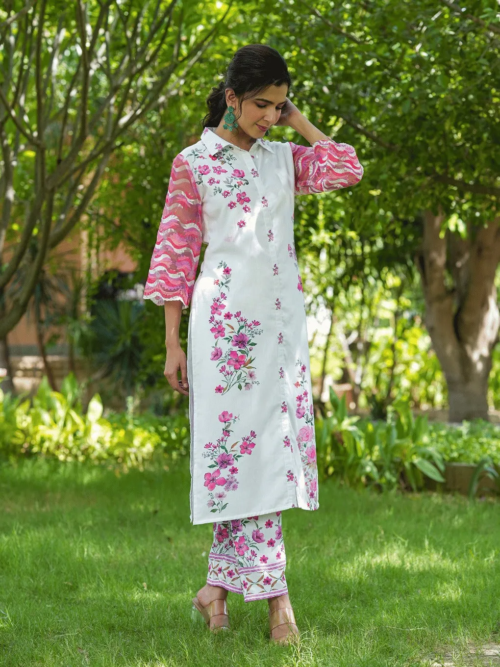 Pink Floral Printed Kurta With Trousers Co-Ords