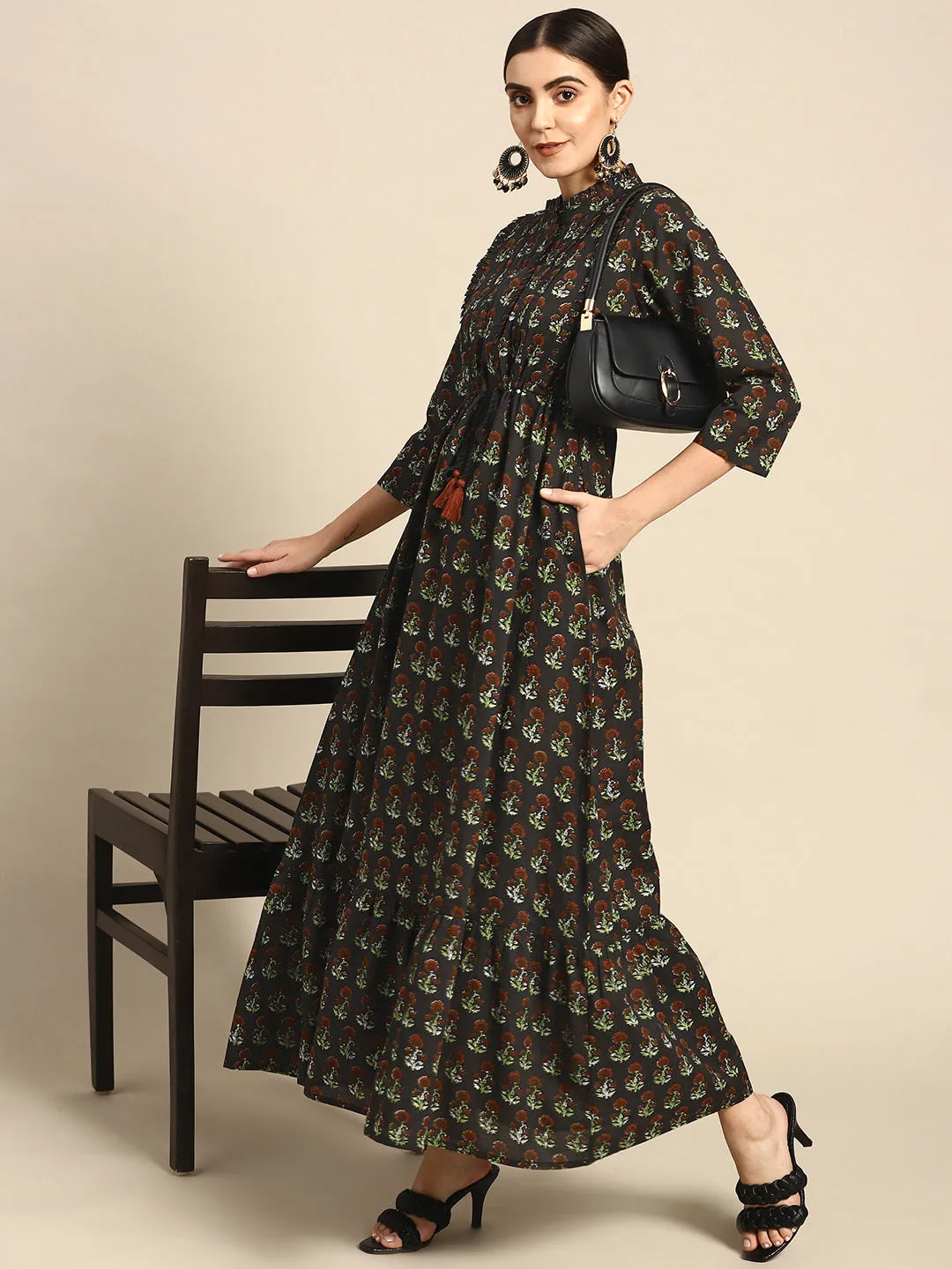 Women Black Printed Dress With Three Quarter Sleeves