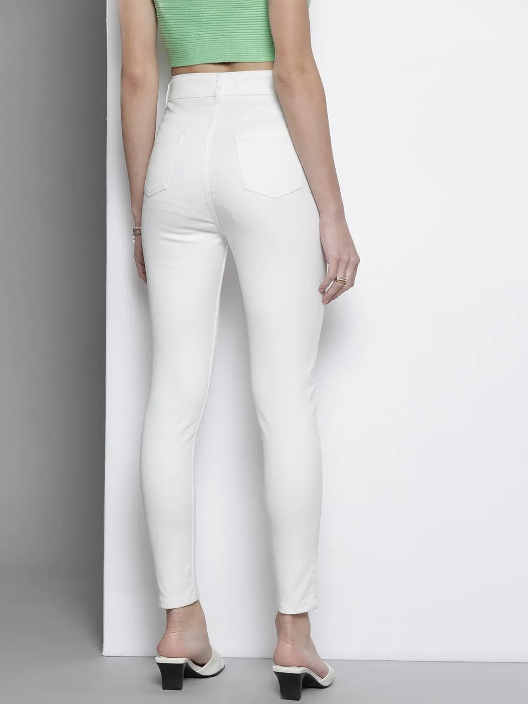 Women White Stretchable Twill Skinny Jeans