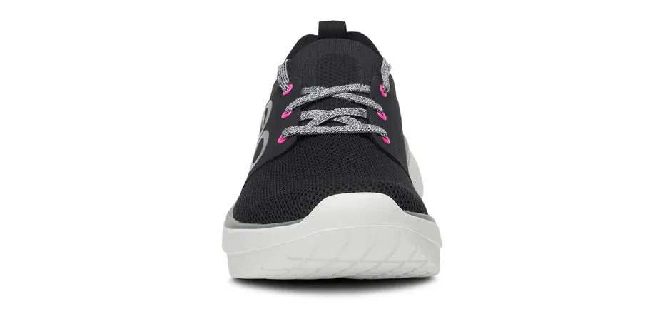 Women's OOfos OOmy Stride Color: White / Black